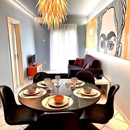 The Muse Central Flat In Thessaloniki Just A Few Steps Away From All Museums And Helexpo Exterior photo